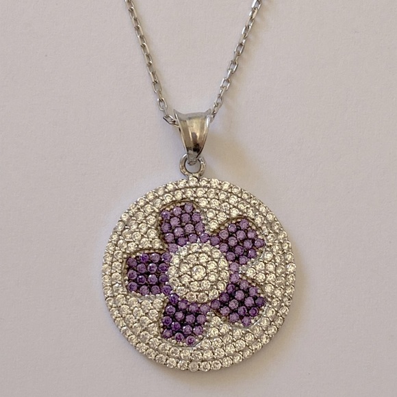 Jewelry - 925 Silver purple flower round cz necklace